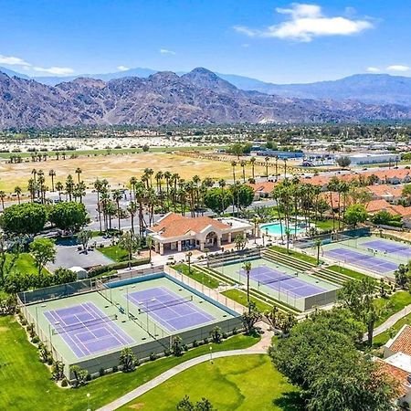 Desert Breezes Resort Palm Desert Eksteriør bilde