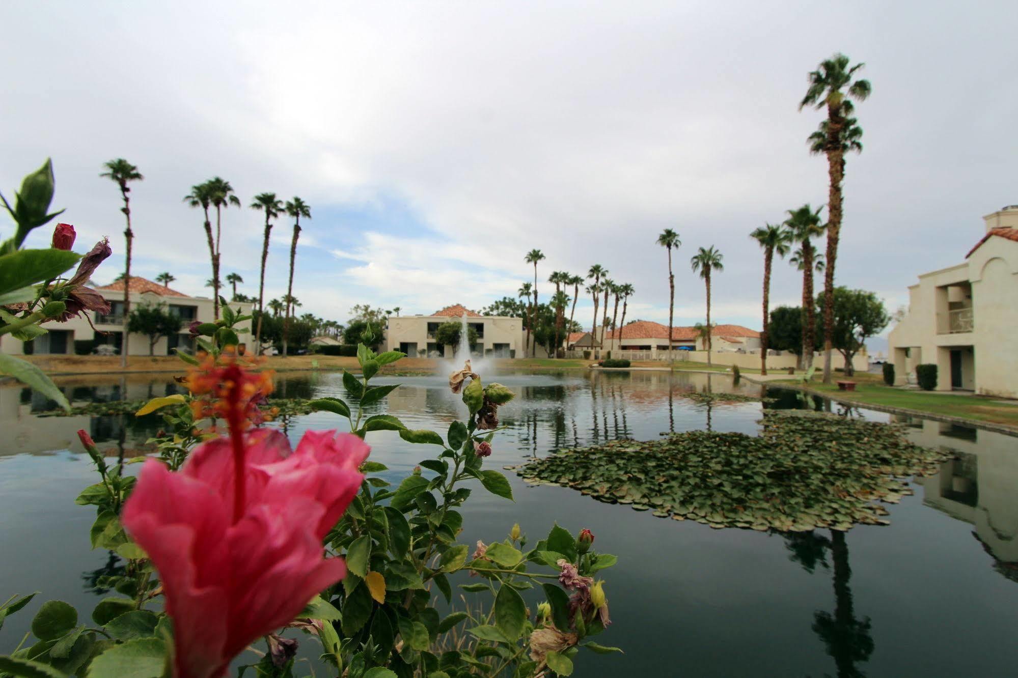 Desert Breezes Resort Palm Desert Eksteriør bilde